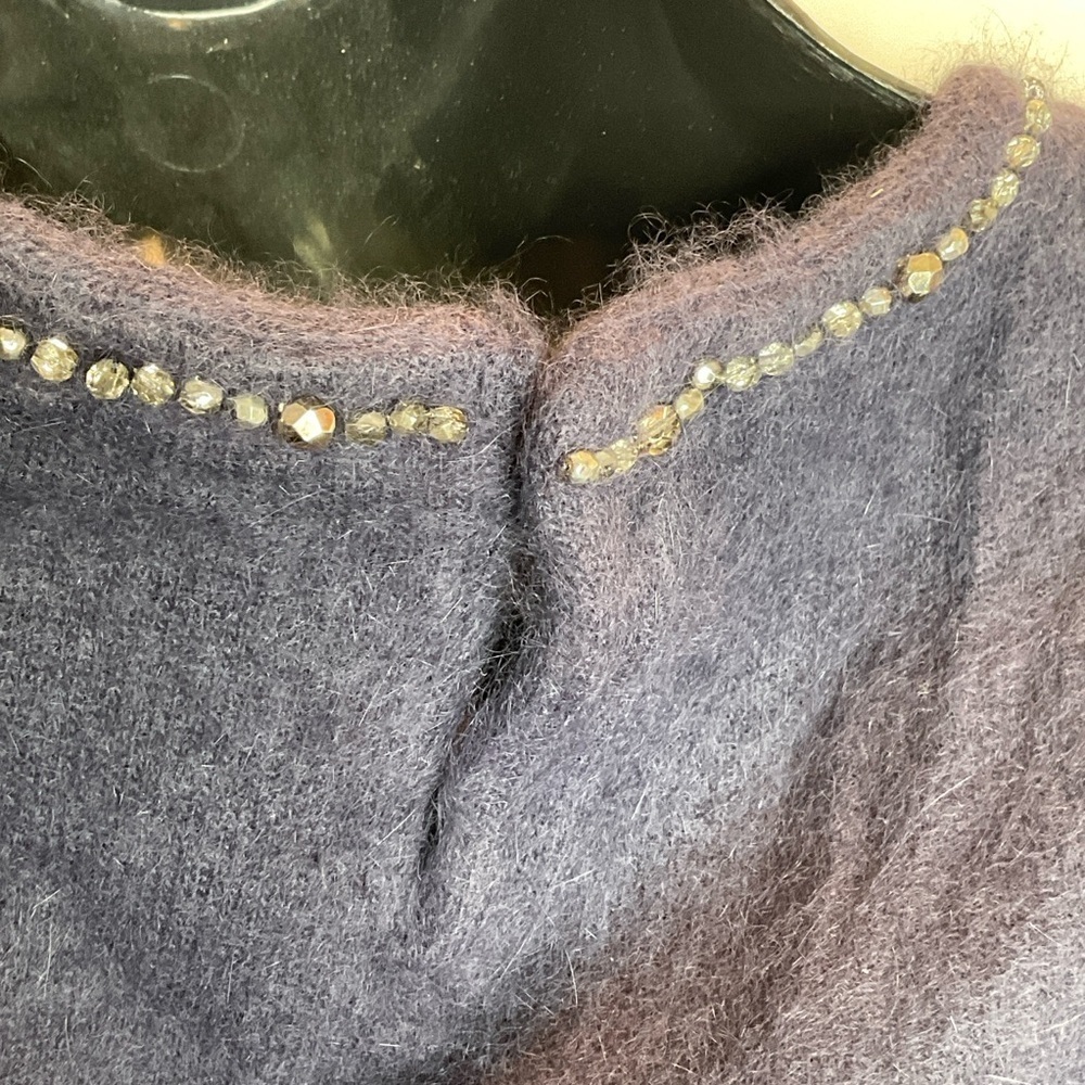 Vintage pure cashmere smoky grey sleeveless sweater w/ glass rhinestone small - Picture 5 of 8